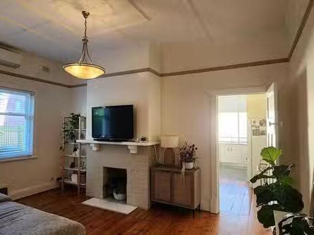 For Rent! 28A Tod Street, Glenelg North, SA 5045