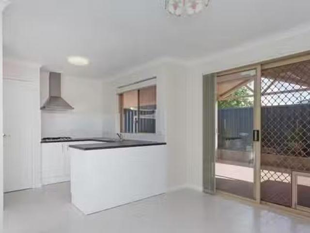 For Rent! 2/96 Swan Street, Tuart Hill, WA 6060