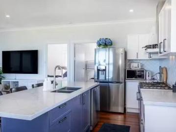 Just in! 29 De Burgh Street, Ledge Point, WA 6043