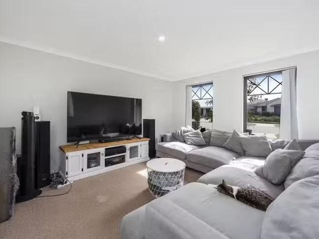 Cozy 29 Lancelin Approach, Baldivis, WA 6171
