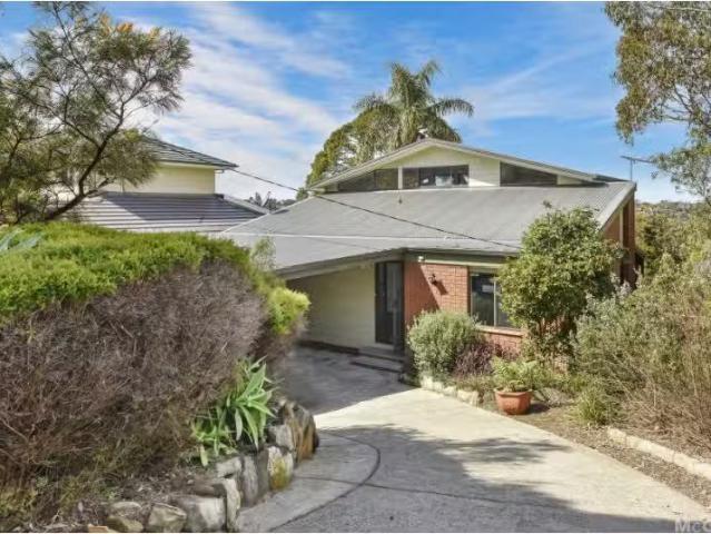 Cheap 29 Wyanna Street, Berowra Heights House for rent Listed.