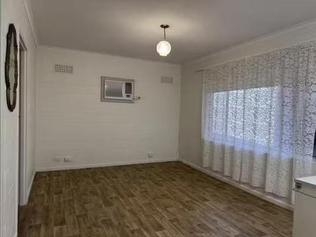 Charming 29A Maturin Avenue, Christies Beach, SA 5165
