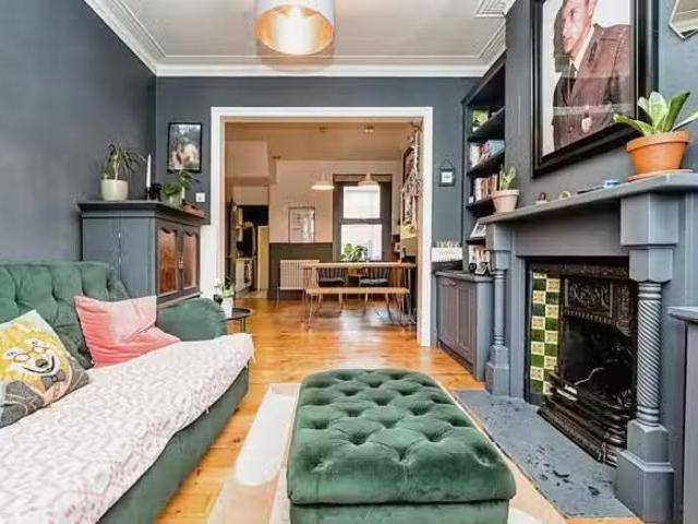 New 2 BA 4 bedroom terraced house for rent in London, E6