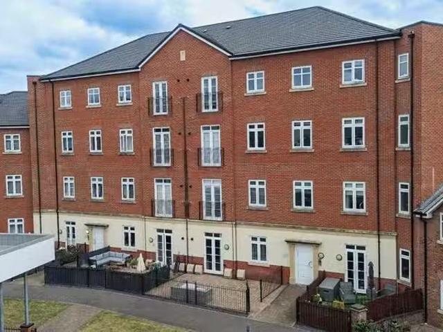 New 2 BA 2 bedroom apartment for rent in Abbotsbury Court, 58.