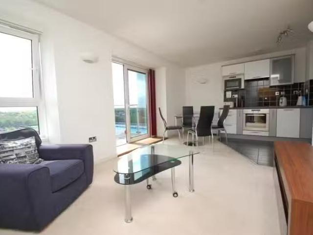 Cheap 2 BA 2 bedroom apartment for rent in Becket House, New R.