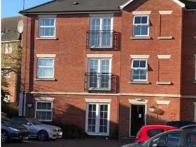 Rental! 2 BA 2 bedroom apartment for rent in Broadwell Road, O.