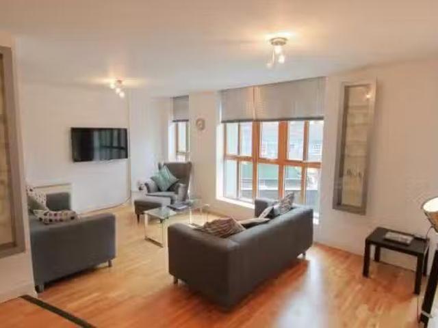 Charming 2 BA 2 bedroom apartment for rent in Flat, Apartment.