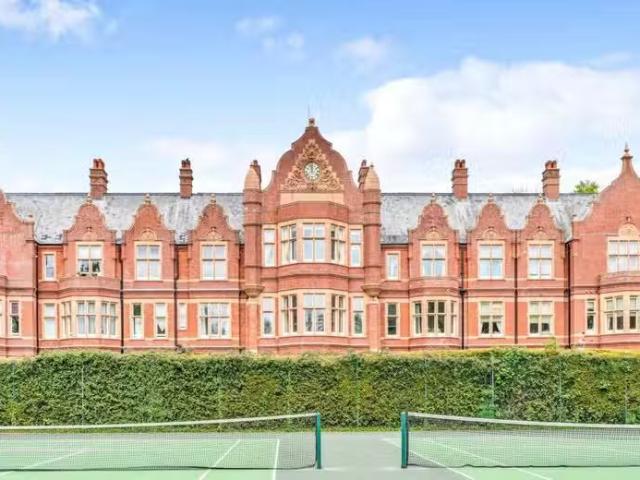 Cheap 2 BA 2 bedroom apartment for rent in Herrison House, Haw.