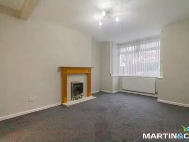 New 2 bedroom end of terrace house for rent in Nuthurst Road.