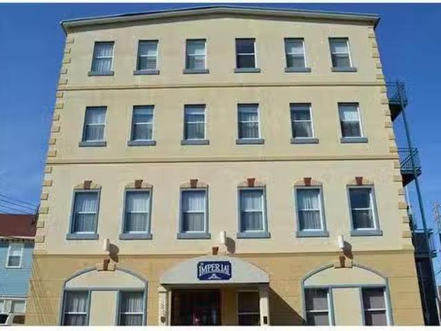 Rental! 2 BR 404 22 Flavin Street, St. John'S, NL, A1C 3R9 l.