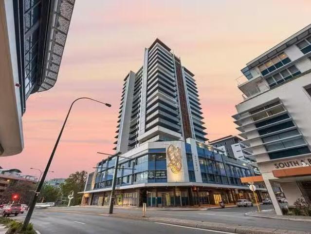 Just in! 2 BR 406/1 Harper Terrace, South Perth, WA 6151