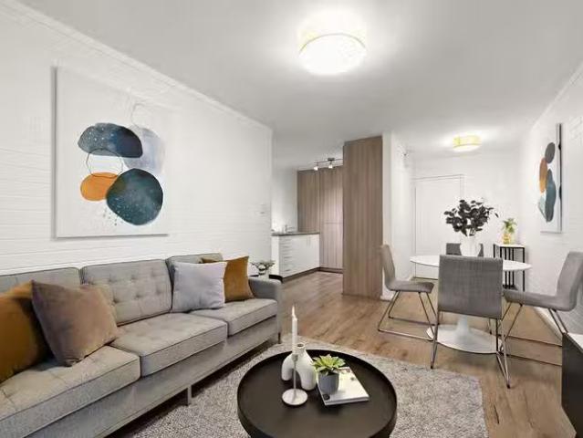 Nice 2 BR 4/99 Herdsman Parade, Wembley, WA 6014