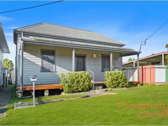 Unique 2 BR 50 Barton Street, KURRI KURRI House for rent List.