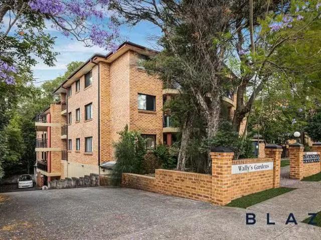Cozy 2 BR 5/10 10A Todd Street, Merrylands West, NSW 2160