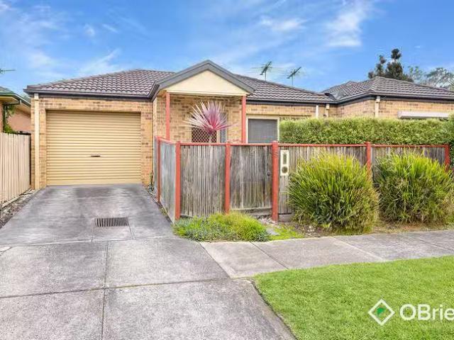 Just in! 2 BR 5/27 Deane Street, Frankston, VIC 3199