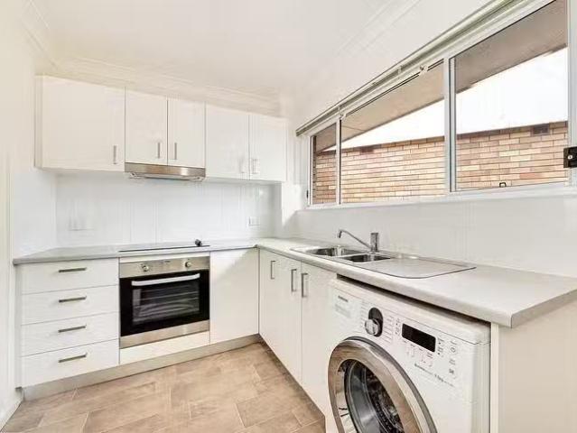 Just in! 2 BR 5/80 Burns Bay Road, Lane Cove, NSW 2066
