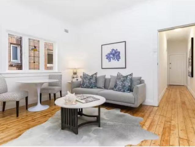Rental! 2 BR 6/157 Glenayr Avenue, Bondi Beach Apartment for r.