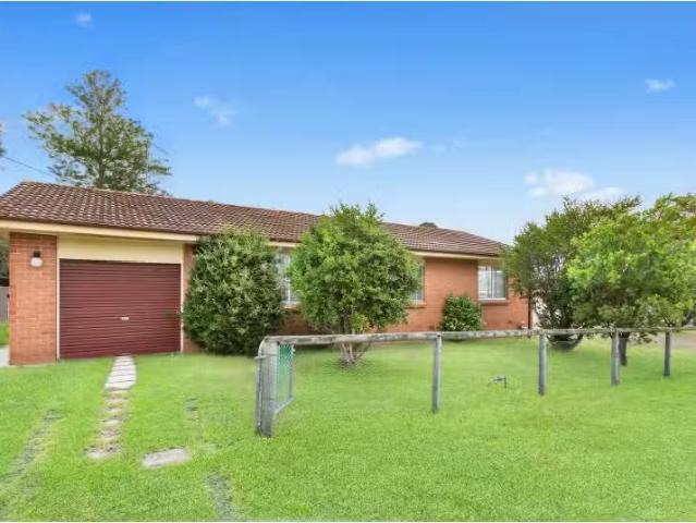 Cozy 2 BR 61 Pitt Street, Tahmoor House for rent Listed by Do.