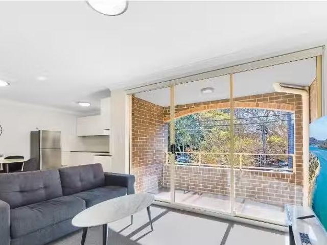 New 2 BR 68/65 Myrtle Street, CHIPPENDALE Apartment for rent.