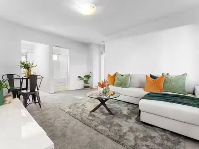 Cheap 2 BR 6/9 Barker Street, Cheltenham, VIC 3192