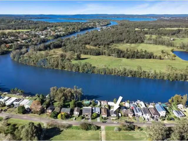 Nice 2 BR 76 Kalang Road, Dora Creek House for rent Listed by.