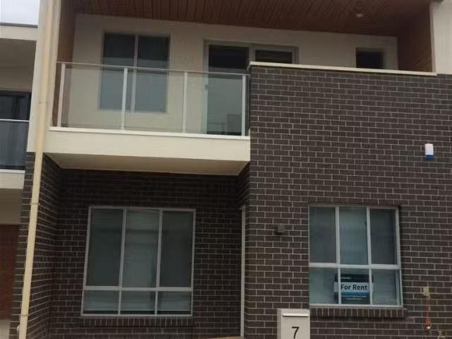 Cozy 2 BR 7 Lawton Crescent, WOODVILLE WEST, SA 5011 Townhou.
