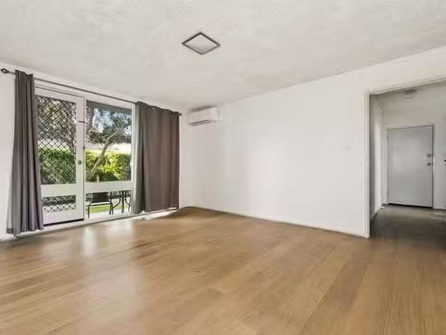 Rental! 2 BR 8/380 Nepean Highway, Frankston, VIC 3199