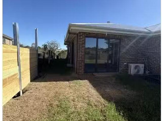 New 2 BR 8A Sunline Street, MUSWELLBROOK House for rent Liste.