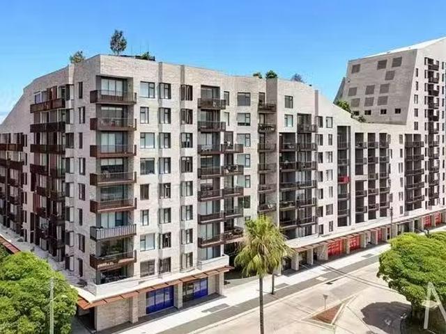 Cheap 2 BR 906/2 Bunmarra Street, Rosebery, NSW 2018