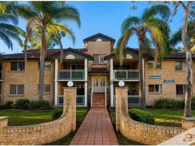 Rental! 2 BR 9/253 255 Dunmore Street, Pendle Hill Apartment f.