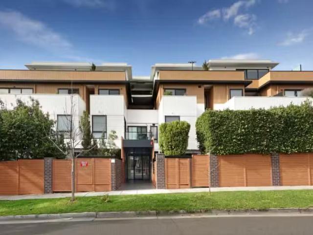 Cozy 2 BR 109/22 Bent Street, Bentleigh VIC 3204 Apartment A.