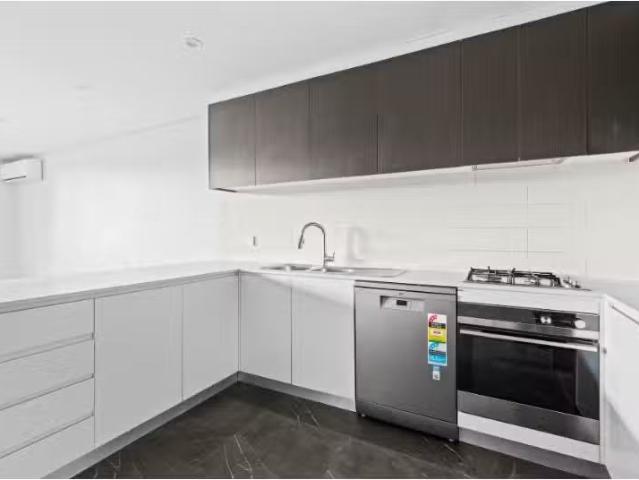 Nice 2 BR 11/14 Merriville Road, Kellyville Ridge Apartment fo.