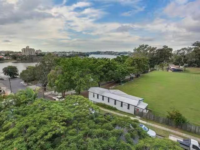 New 2 BR 11/10 Park Avenue, East Brisbane, QLD 4169