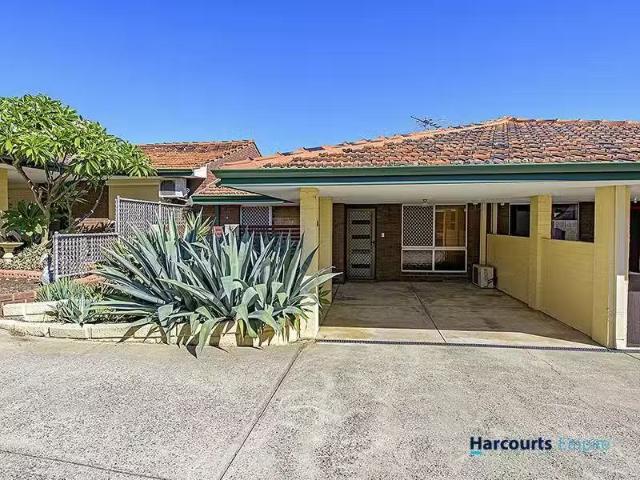 Cozy 2 BR 11/10 Wade Street, JOONDANNA, WA 6060 Villa for Rent