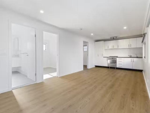 Unique 2 BR 11a Peach Avenue, Tumbi Umbi Apartment for rent L.