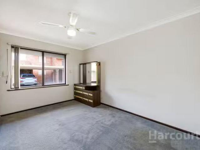 Unique 2 BR 13/41 43 Creery Street, DUDLEY PARK, WA 6210 Uni.
