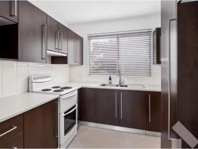 For Rent! 2 BR 1/45 Thompson Street, Woonona Apartment for ren.