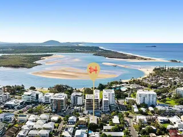 Unique 2 BR 1/59 Memorial Avenue, Maroochydore, QLD 4558