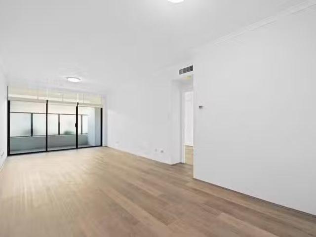 Unique 2 BR 18/17 23 Newland Street, Bondi Junction, NSW 2022