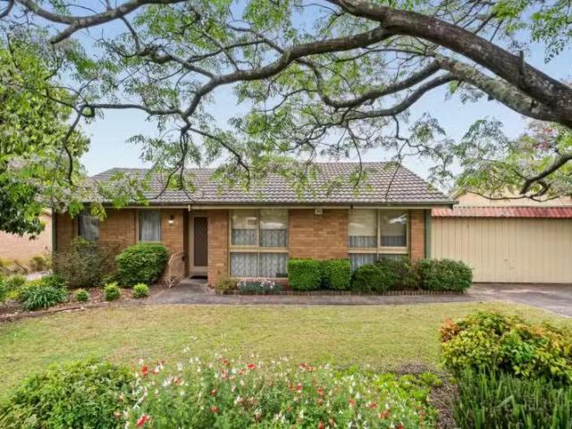Unique 2 BR 1/9 11 Mines Rd, Ringwood East VIC 3135 House Fo.