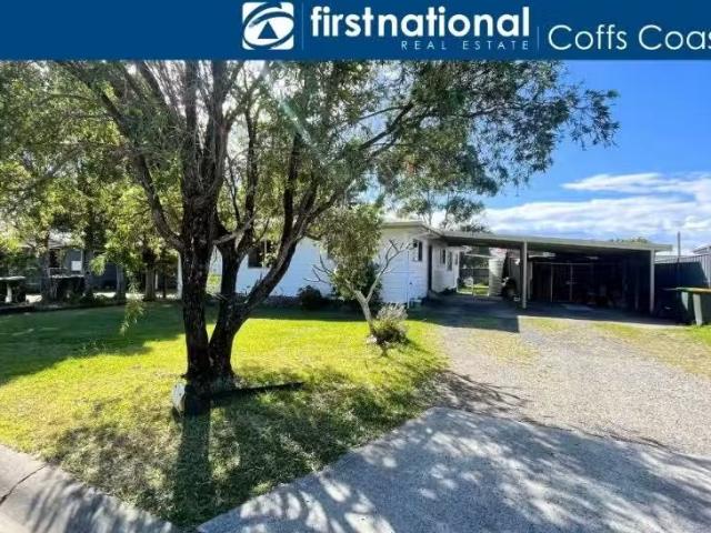 Unique 2 BR 1/9 Reicks Close, SAPPHIRE BEACH Townhouse for ren.