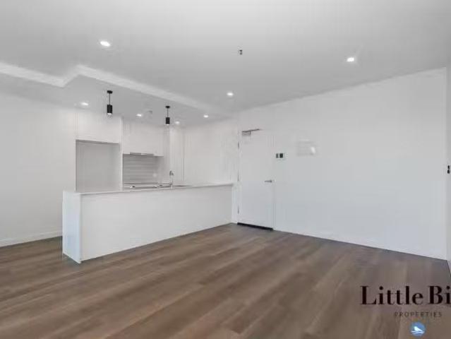 Unique 2 BR 201/76 Steve Irwin Avenue, Wright, ACT 2611