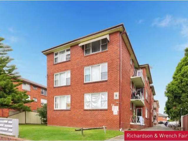 Charming 2 BR 20/53 Alice Street, Wiley Park Apartment for ren.