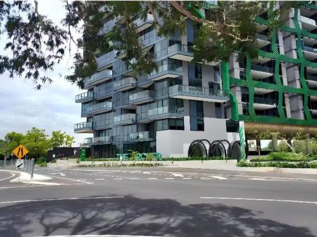 Unique 2 BR 207/538 Epsom Road, Flemington VIC 3031 Apartmen.