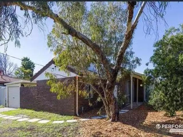 New 2 BR 20 Glenbawn Drive, South Lake, WA 6164