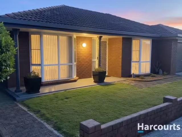 Charming 2 BR 2/104 North Fenton Street, DEVONPORT, TAS 7310.
