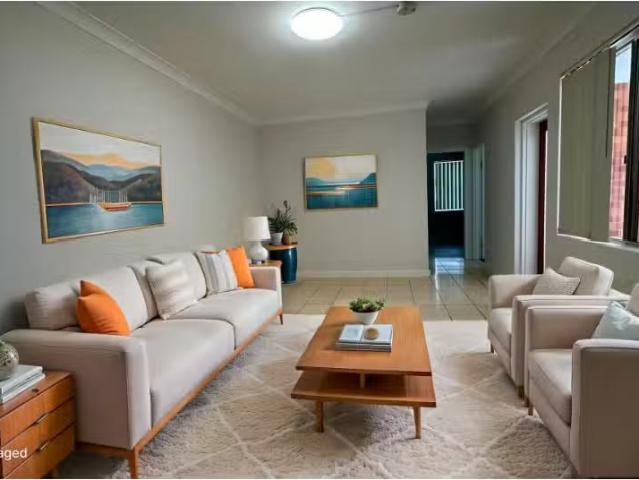 Unique 2 BR 2/112 Alfred Street, Rosehill Apartment for rent.