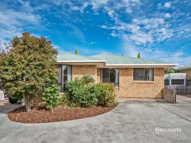 Rental! 2 BR 2/136 Hopkins Street, MOONAH, TAS 7009 House fo.