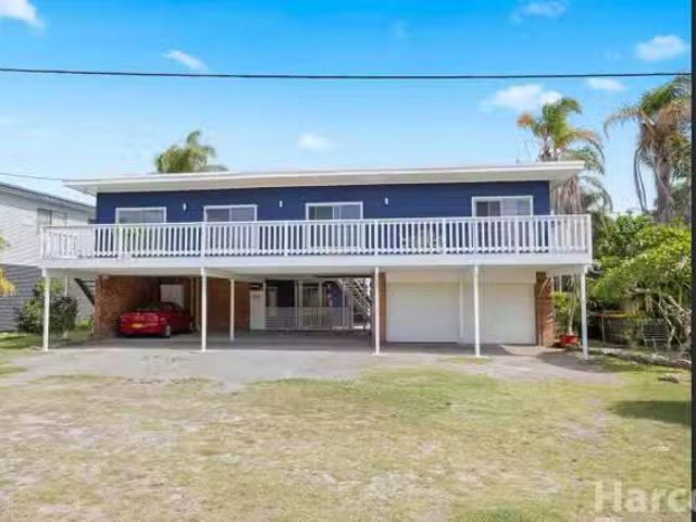 Rental! 2 BR 2/1713 Ocean Drive, Lake Cathie, NSW 2445 Unit.