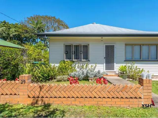 Charming 2 BR 2/29 Kingsbury Street, NORMAN PARK Apartment for.